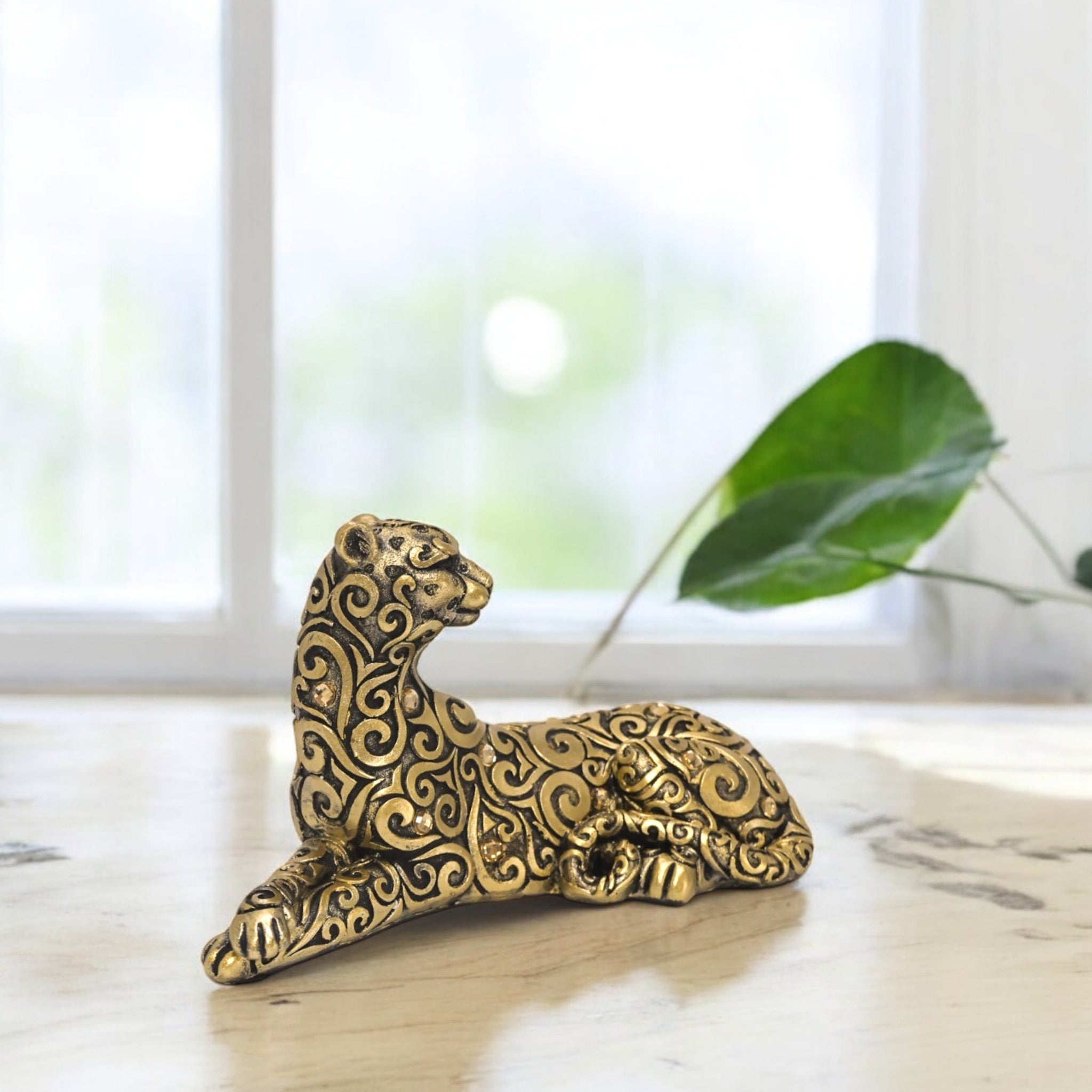 Reclining Golden Leopard | Luxury Pattern Art | Divine Dekor