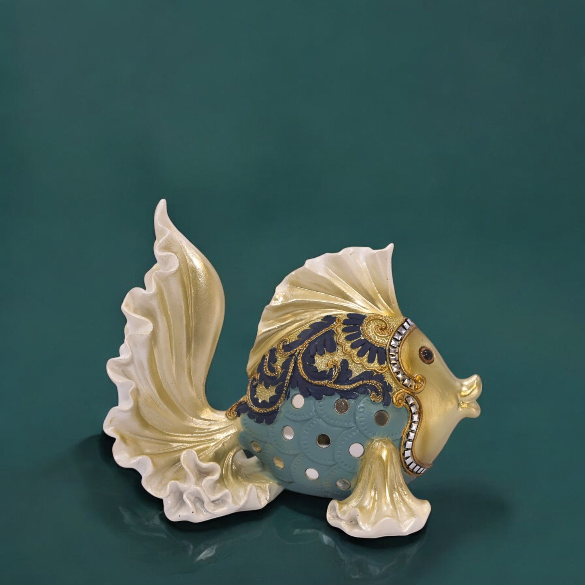 Elegant White Fish Sculpture with Blue Accents | Victorian Style Art Statue | 22cm Premium Home Decor - Divine Dekor