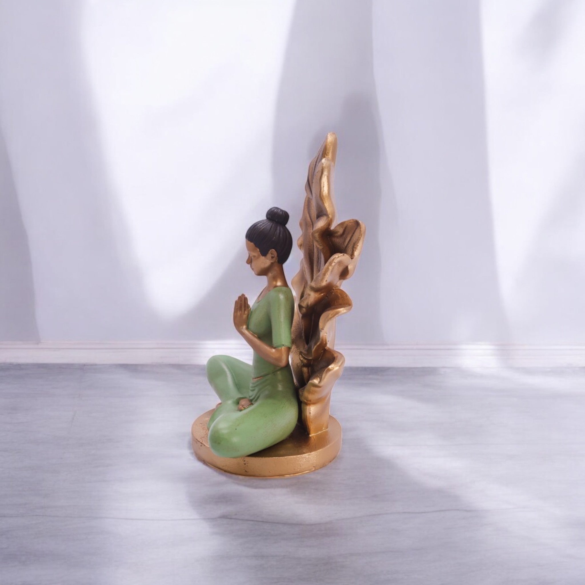 Divine Dekor Lotus Meditation Buddha Statue | 25.3cm Zen Garden Sculpture | Spiritual Home Decor | Modern Yoga Art (Sage-Gold)