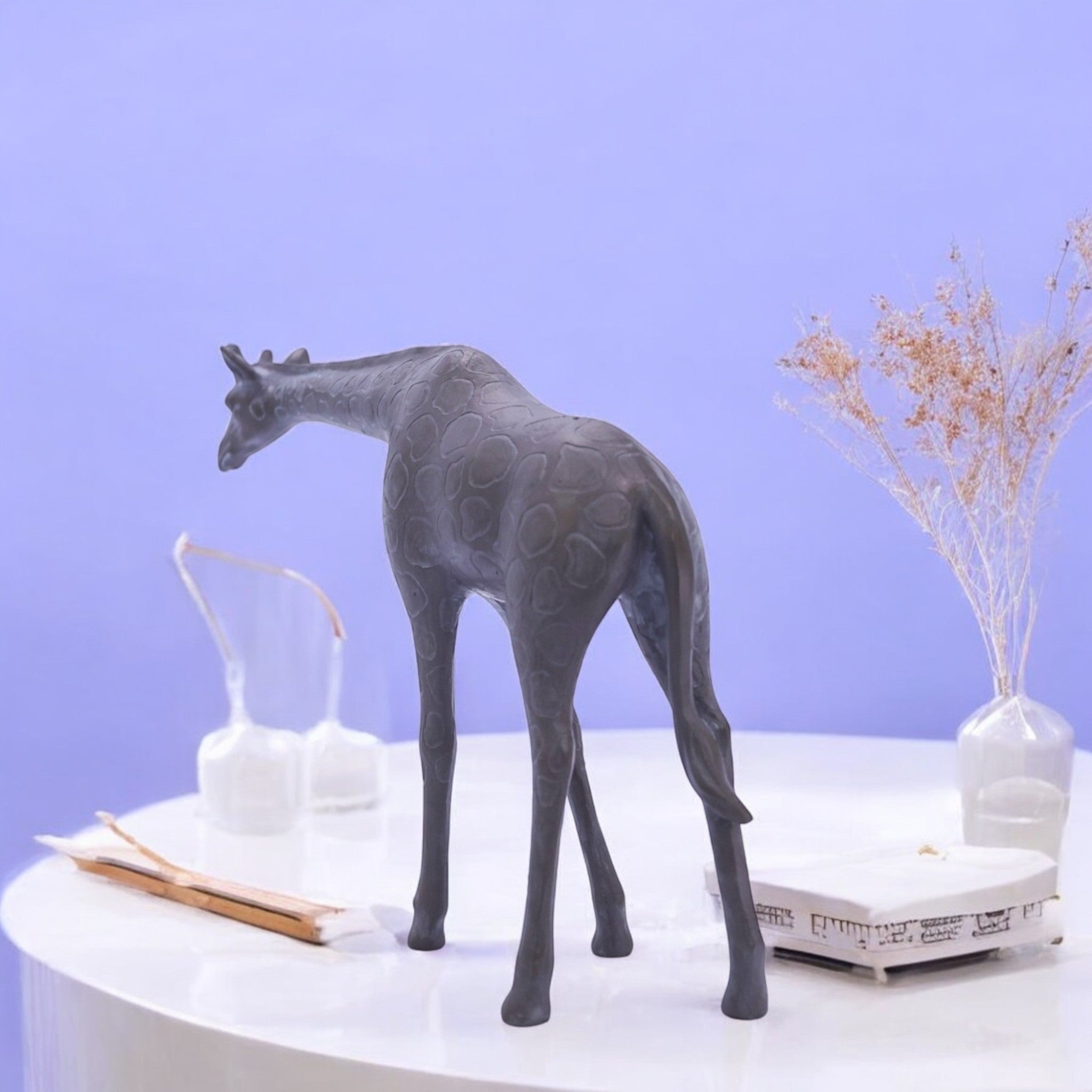Handcrafted Resin Giraffe Sculpture | Modern African Safari Home Decor | 28.5cm