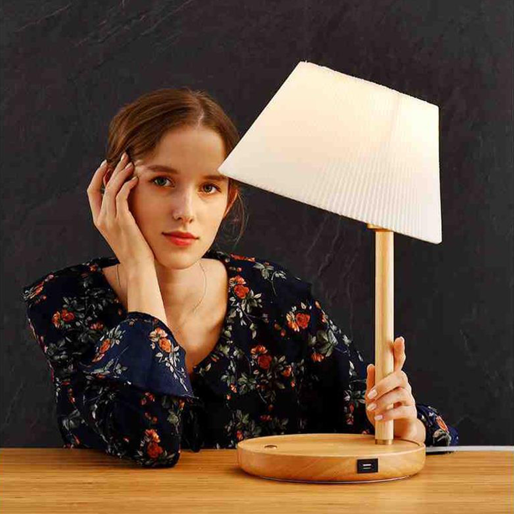 Smart Nordic Table Lamp | Wireless Charging & USB | 46cm Natural Wood Light