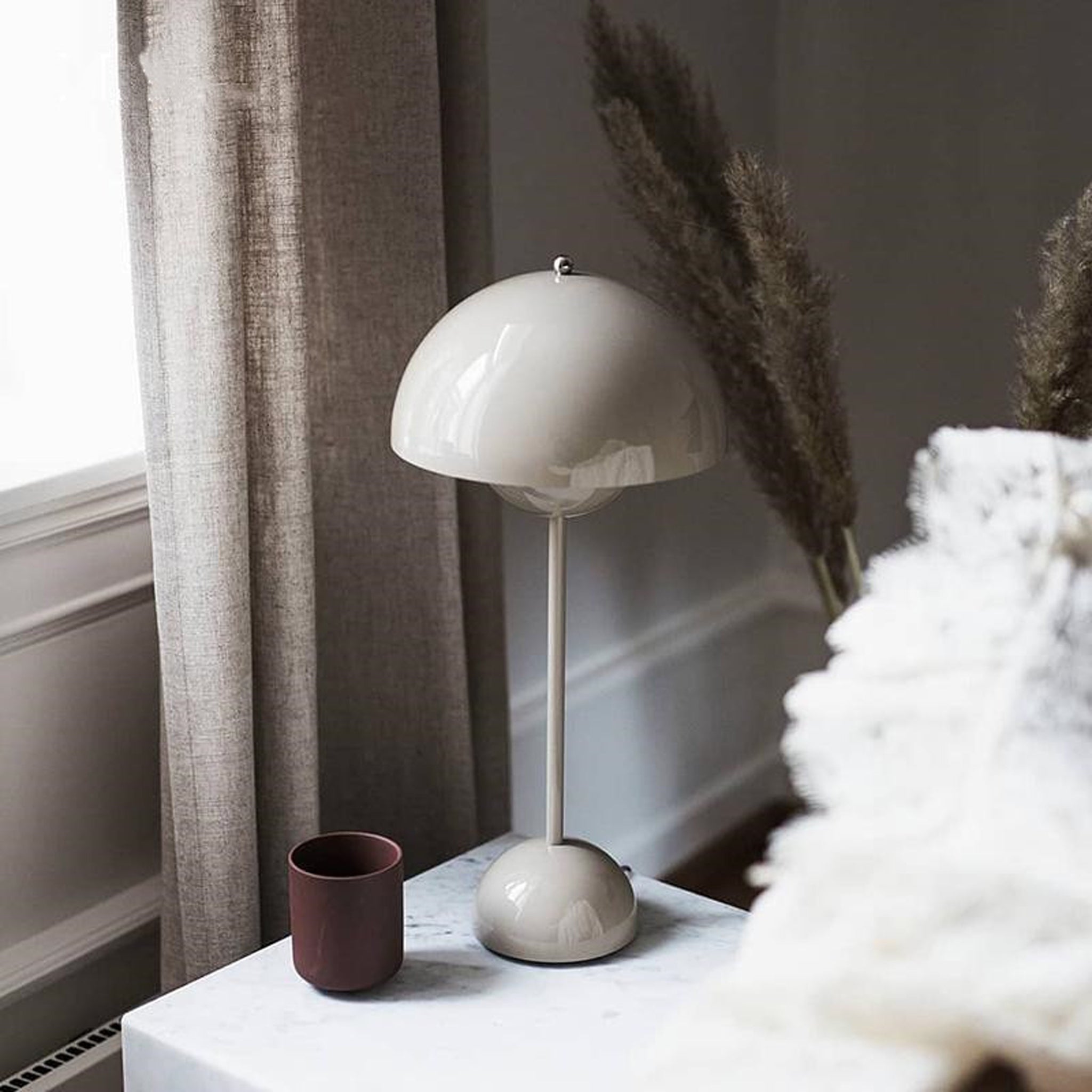 Modern Mushroom Table Lamp | Adjustable Warm Light | 30cm Grey Nordic Design