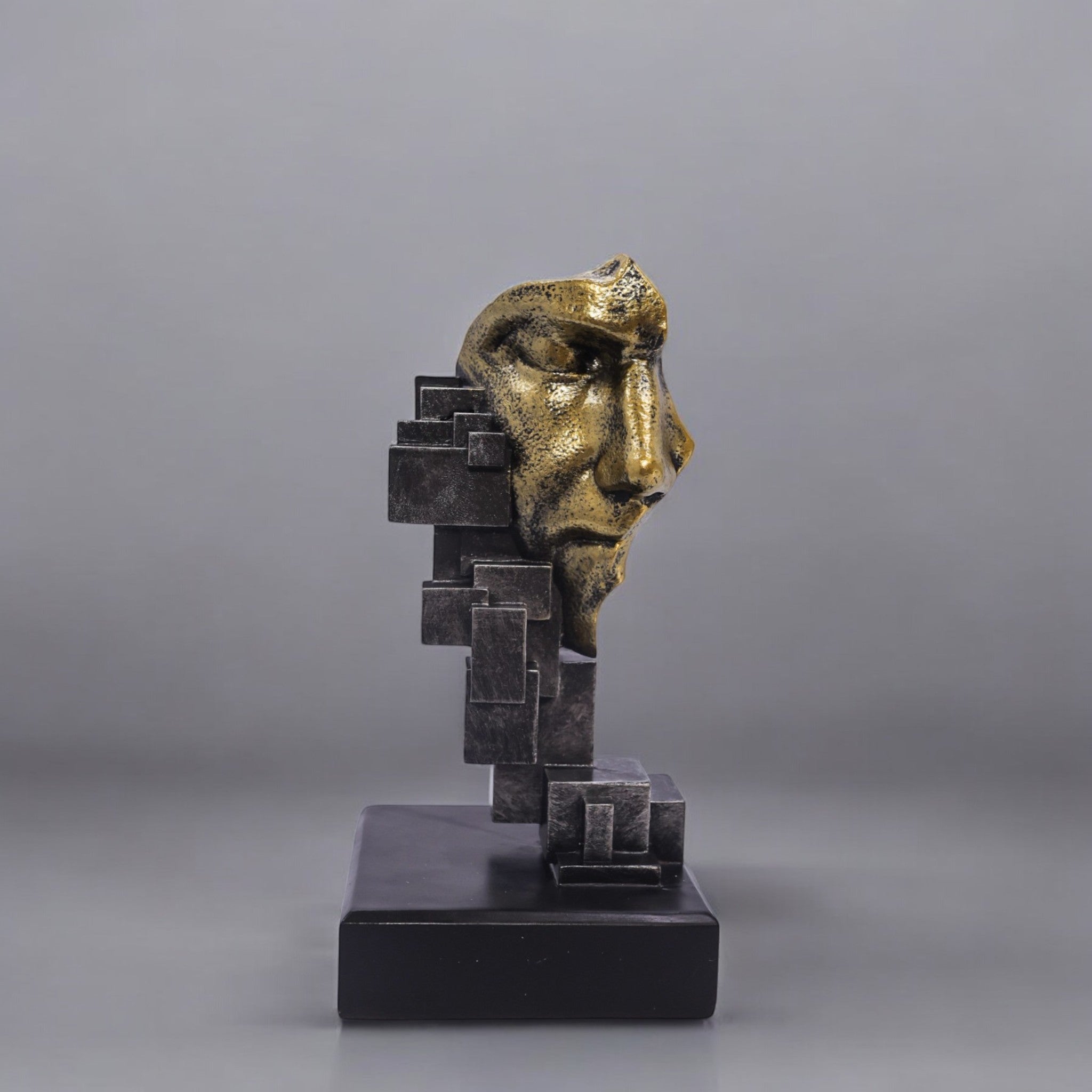 Modern Geometric Face | Contemporary Gold Art | Divine Dekor