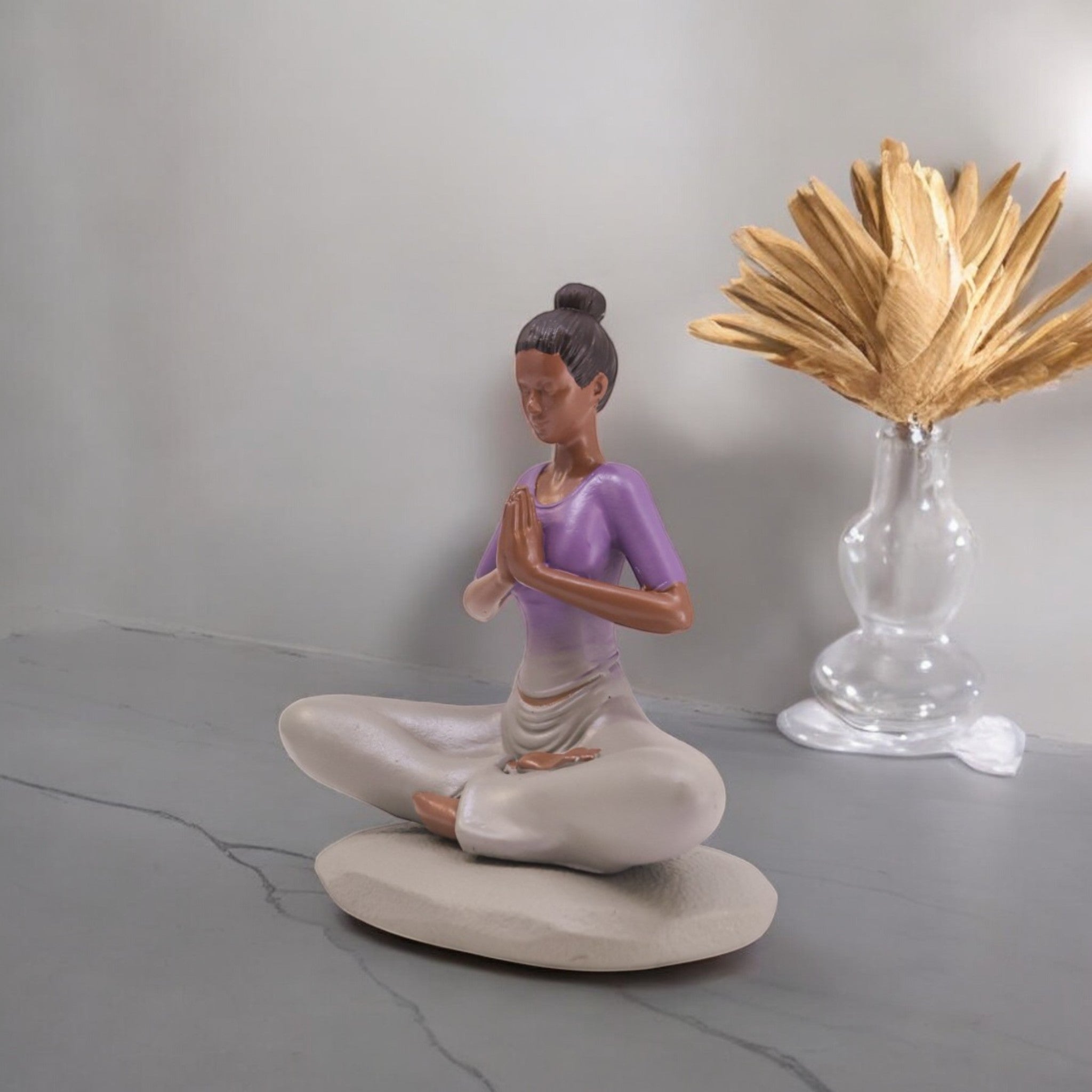 Divine Dekor’s Zen Yoga Meditation Sculpture | Peaceful Lady Figurine | 16.1cm Mindful Home Decor