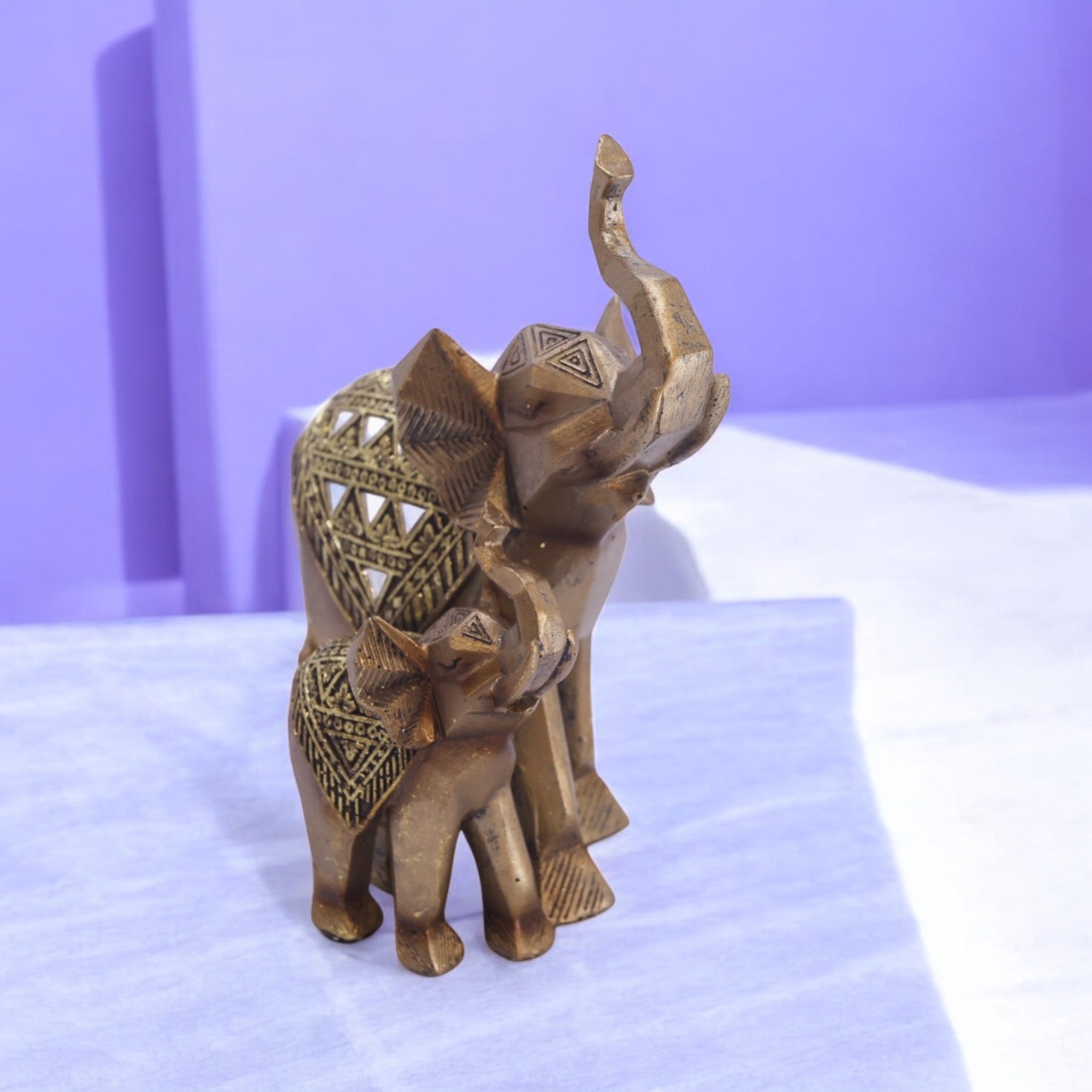 Divine Dekor Golden Elephant Figurines Set - Premium Resin Home Decor Collection