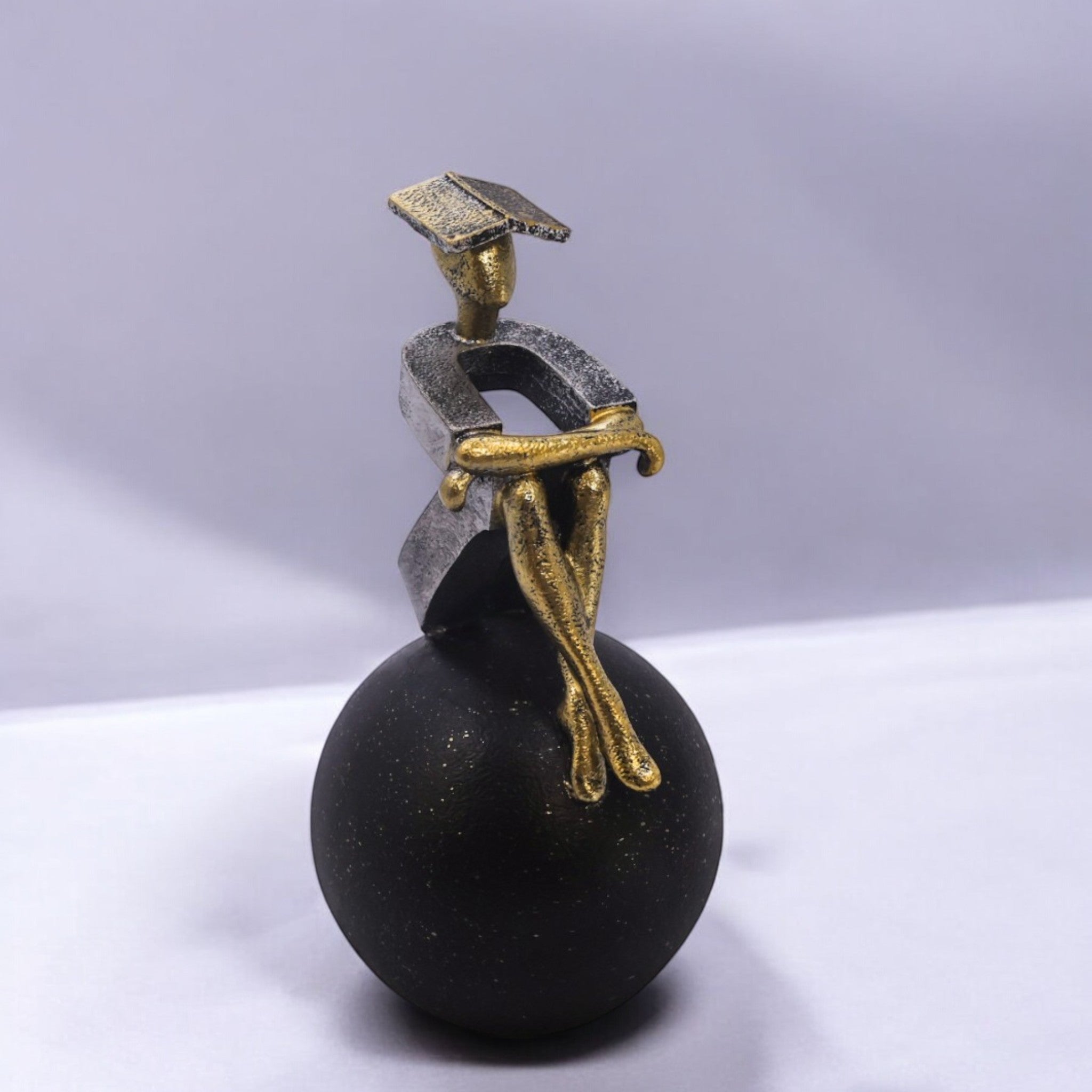 Modern Sphere Figure | Contemporary Abstract Art | Divine Dekor