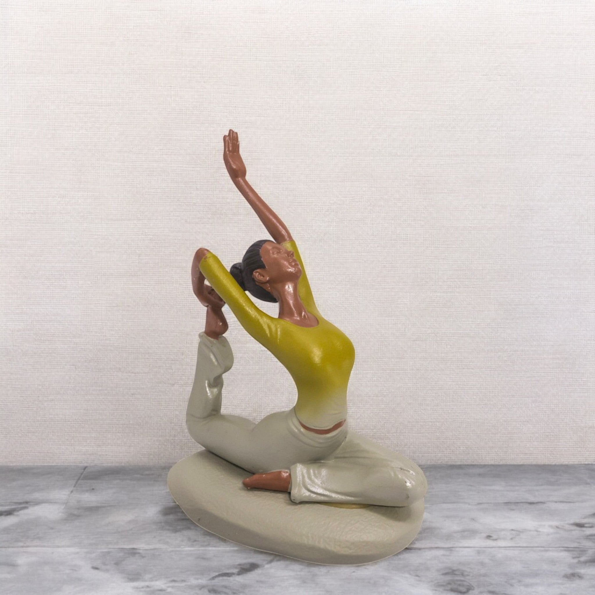 Divine Dekor’sBackbend Yoga Lady Sculpture 17cm | Layered Base Art Figure | Modern Wellness Decor